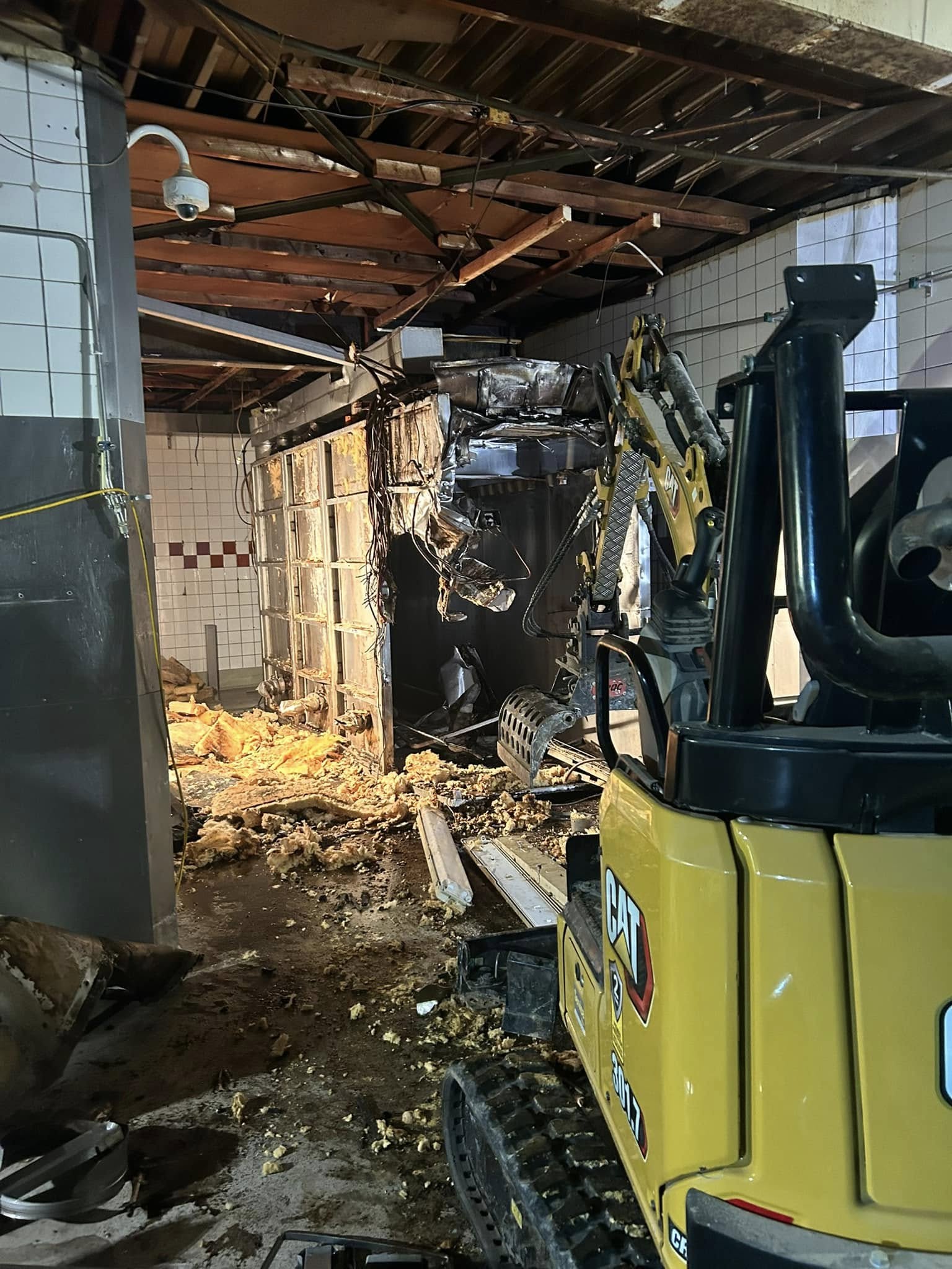 480374915_122216780780211824_2230501986685457393_n