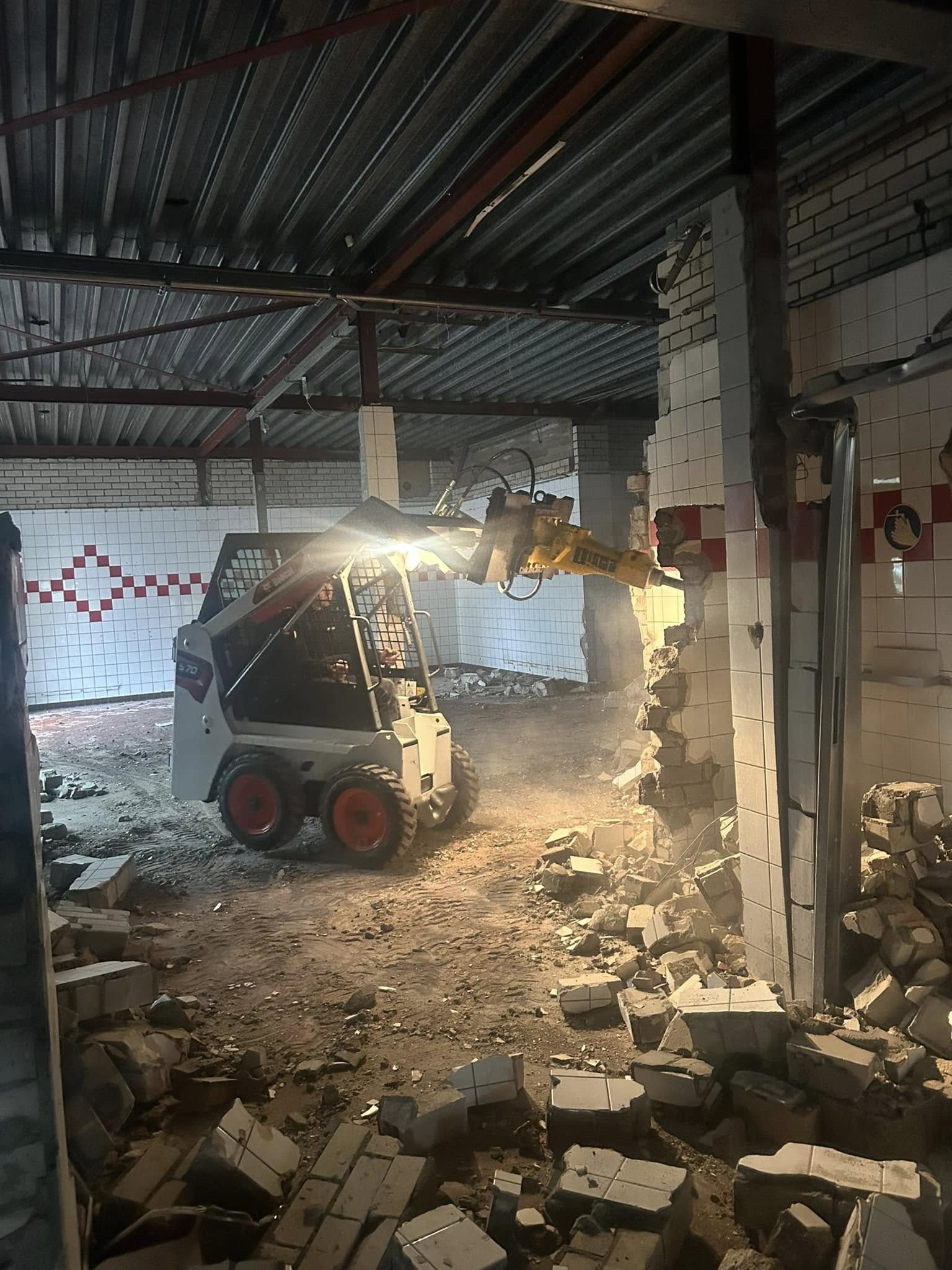 480627922_122216780732211824_1397353549630767448_n